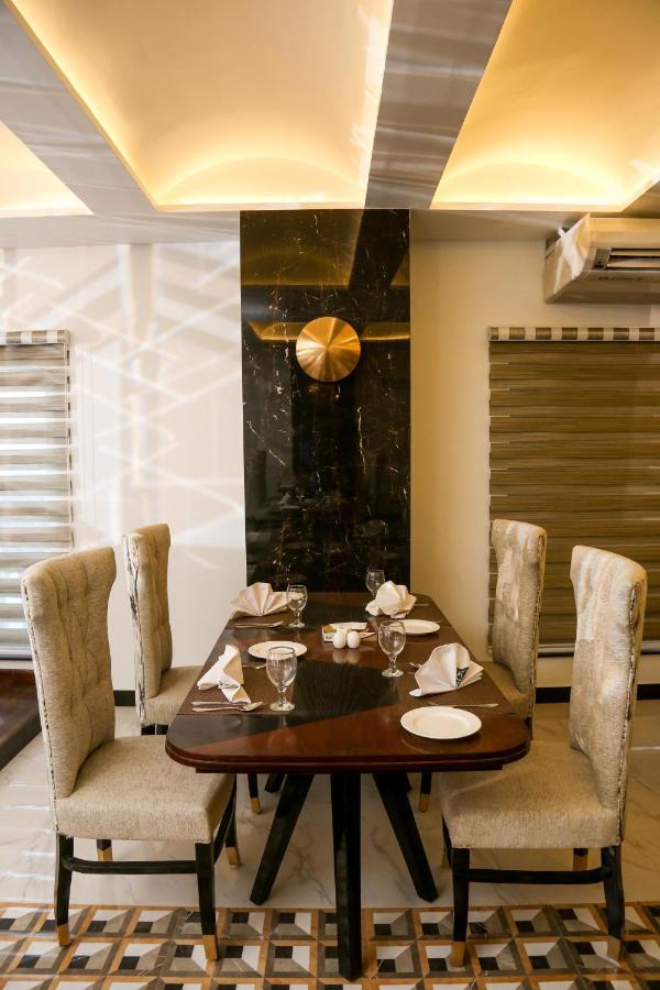Hotel One Rahim Yar Khan Club Road Bagian luar foto